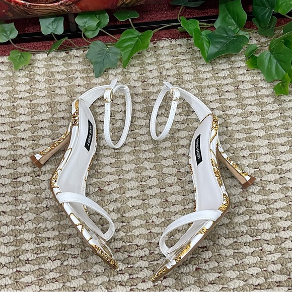 NINE WEST Yess Square Toe Tapered Heel Dress Sandals in White Chain Multi Size 6 - Picture 7 of 11